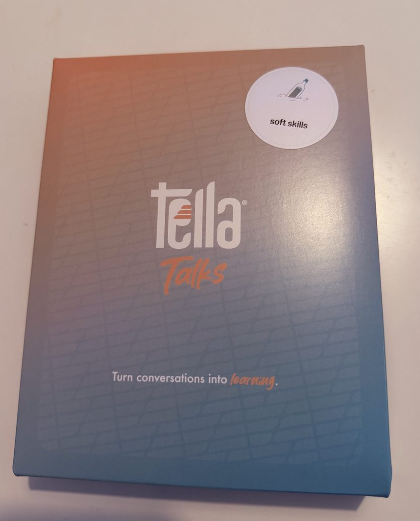 Tella Talks 2026: arrivano i nuovi cofanetti per trasformare la conversazione in apprendimento tella talks new box2026 1